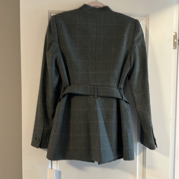 Calvin Klein Ladies Belted Suit Jacket - Picture 5 of 5
